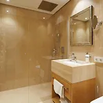 Garni Schneider Bed & Breakfast 3*