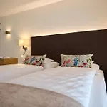Garni Schneider 3* Lech am Arlberg