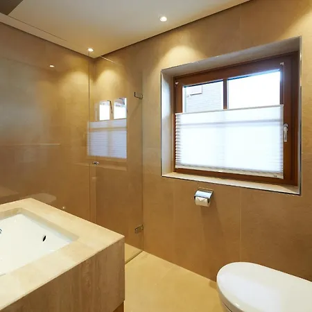 Hotel Garni Schneider 3*