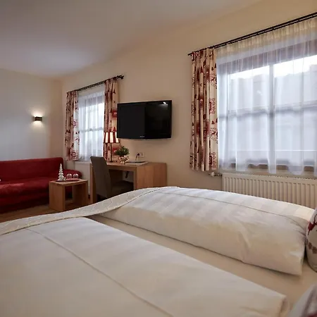 Hotel Garni Schneider Bed & Breakfast