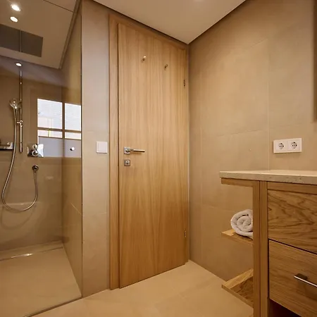 فندق مبيت وإفطار Garni Schneider ليش ام ارلبرغ