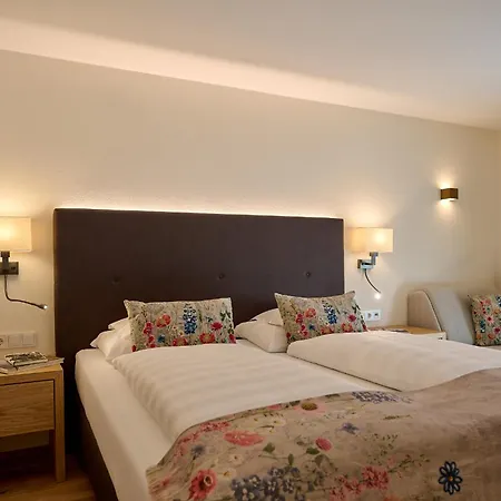 Hotel Garni Schneider Bed & Breakfast