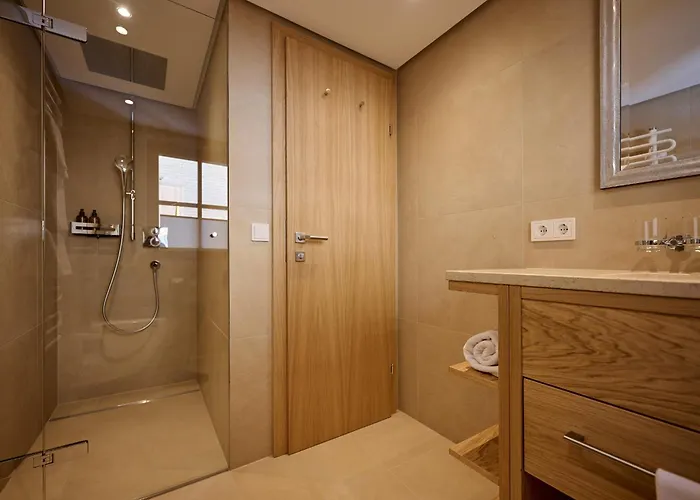 Bed & Breakfast Garni Schneider Lech