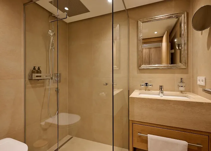 Bed & Breakfast Garni Schneider Lech